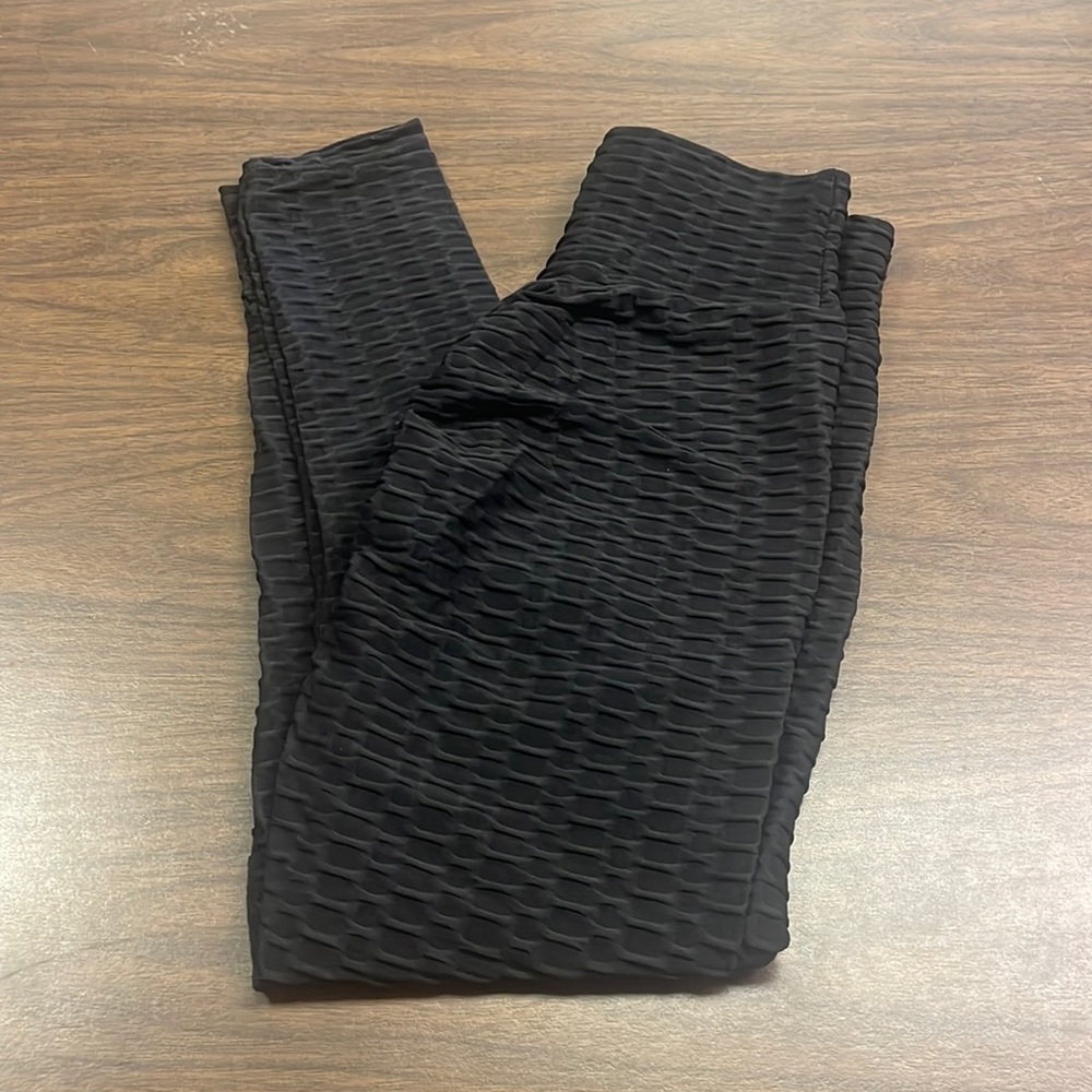 Black Textured Leggings